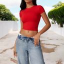 Red Large Short Sleeve Crop Top with Stretch Fit and Crew Neck Design