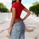 Red Large Short Sleeve Crop Top with Stretch Fit and Crew Neck Design