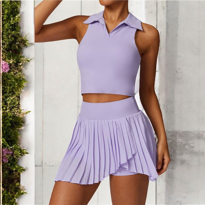 Women's Sleeveless Polo Crop Top with Collared Neckline and Stretch Fabric