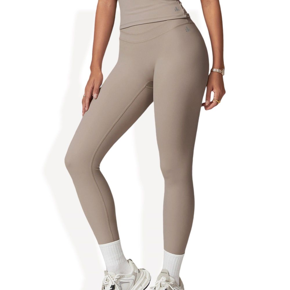 High-Waisted Compression Leggings with Crossover Waistband