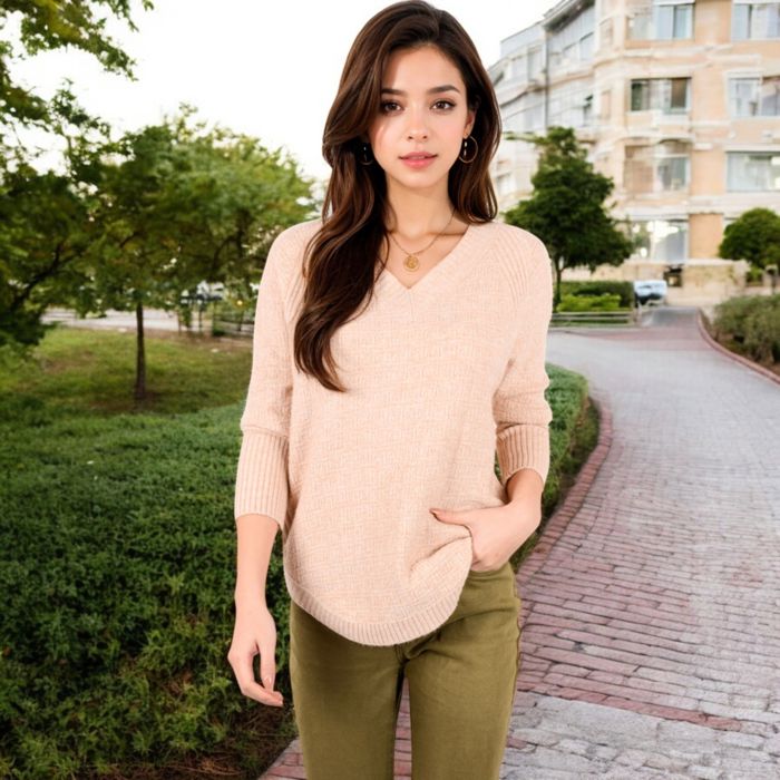 Textured Knit Sweater with V-Neckline and Ribbed Sleeves