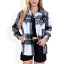 Gray Large Plaid Button-Down Shirt with Classic Design and Relaxed Fit