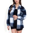 Blue Large Plaid Button-Down Shirt with Classic Design and Relaxed Fit