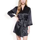  Women's Short Satin Robe with Waist Tie and Three-Quarter Sleeves