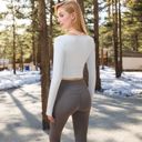 Blue Large Women's Long Sleeve Square Neck Cropped Activewear Top with Fitted Design