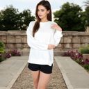 White Large Women's Long Sleeve Oversized Crewneck Sweatshirt with Drop Shoulders