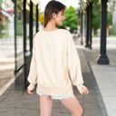 Beige Large Women's Oversized Long Sleeve Pullover Sweatshirt with Drop Shoulders and Side Slits