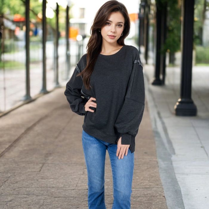 Women's Oversized Long Sleeve Pullover Sweatshirt with Drop Shoulders and Side Slits