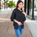 Black Large Women's Oversized Long Sleeve Pullover Sweatshirt with Drop Shoulders and Side Slits