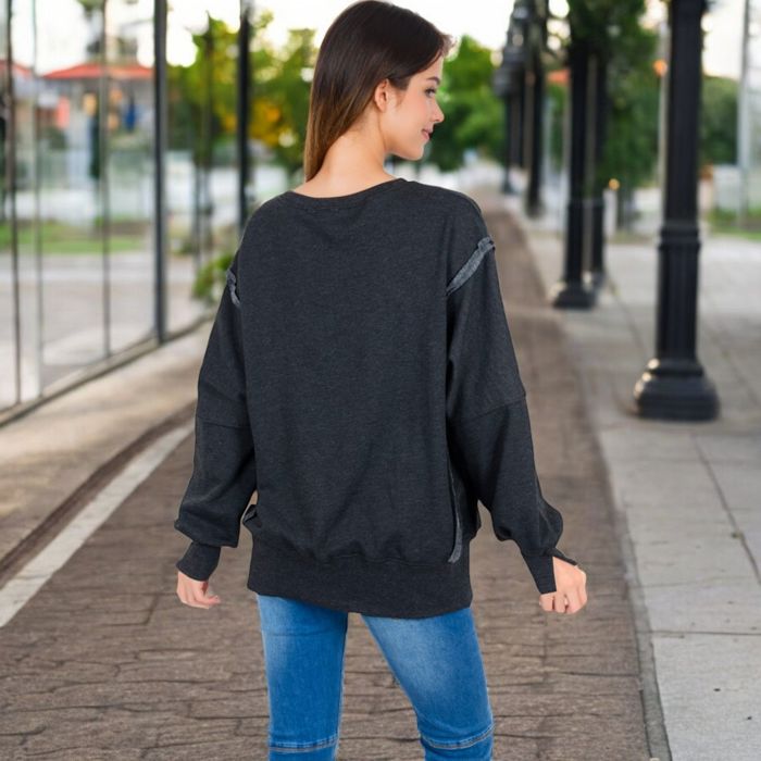 Women's Oversized Long Sleeve Pullover Sweatshirt with Drop Shoulders and Side Slits