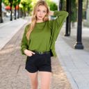 Green Large Women's Oversized Long Sleeve Pullover Sweatshirt with Drop Shoulders and Side Slits