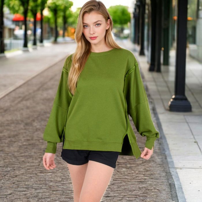 Women's Oversized Long Sleeve Pullover Sweatshirt with Drop Shoulders and Side Slits