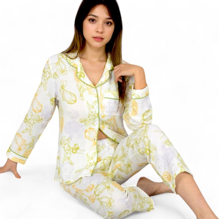 Women's Printed Gauze Pajama Set with Button-Up Shirt and Relaxed Fit Pants