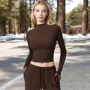 Brown Large Women's Long Sleeve Mock Neck Cropped Activewear Top