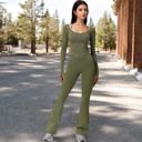 Green Large Women's Long Sleeve Zip-Up Top with Thumbholes