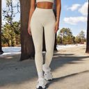 Beige Large Women's High-Waist Textured Seamless Leggings