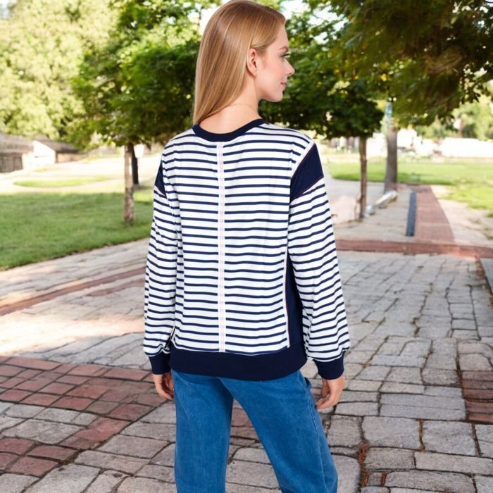 Women's Striped Crew Neck Sweatshirt with Contrast Sleeves