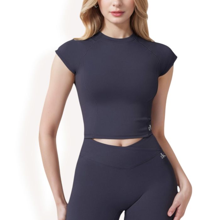 Women's Short Sleeve Cropped Activewear Top with Fitted Silhouette