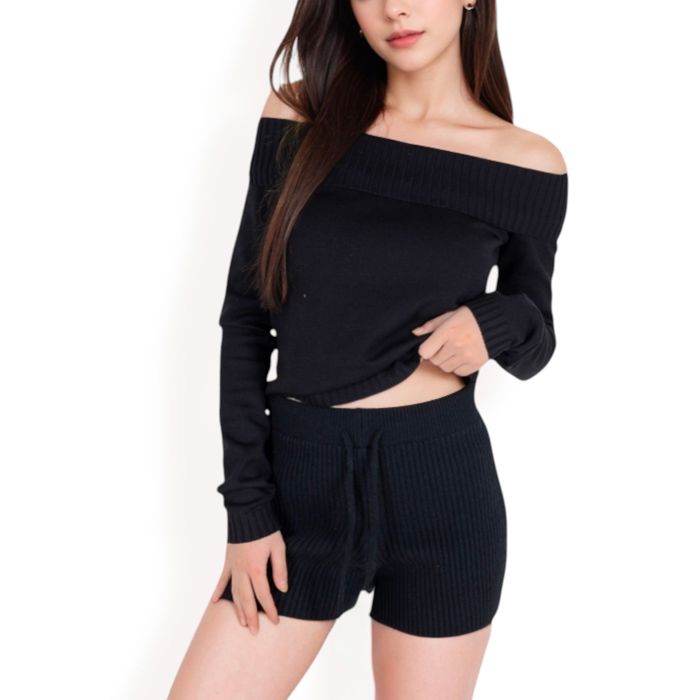 Women??s Ribbed Off-the-Shoulder Long Sleeve Top and Sweater Knit Shorts Set with Drawstring Waist