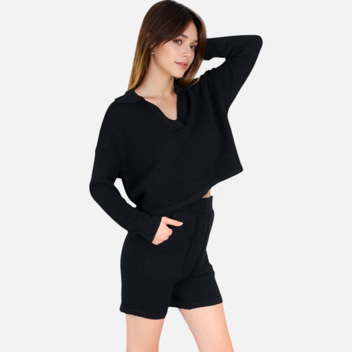 Women's-Textured-Long-Sleeve-Pullover-and-Shorts-Set-with-Collared-Neckline