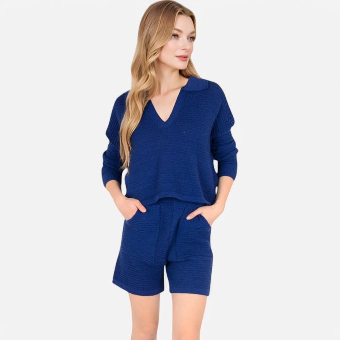 Women's-Textured-Long-Sleeve-Pullover-and-Shorts-Set-with-Collared-Neckline