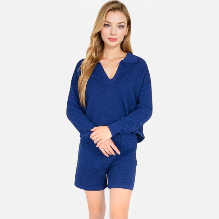Women's-Textured-Long-Sleeve-Pullover-and-Shorts-Set-with-Collared-Neckline