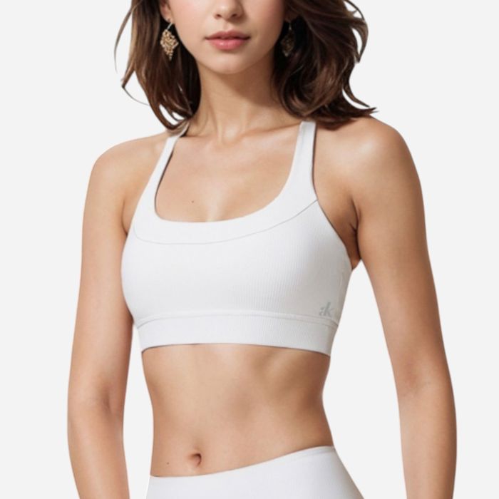 Women's Seamless Ribbed Sports Bra with Scoop Neck and Wide Straps