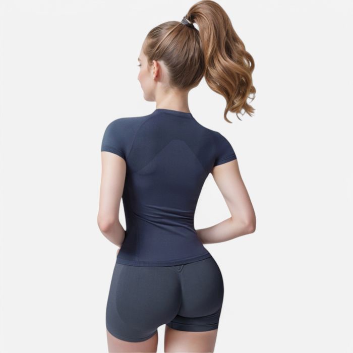 Women's Short Sleeve Seamless Fitted Tee with Crew Neck and Stretch Fabric