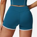 Green Medium Active Women's High Waist Biker Shorts with Contrast Piping and Seamless Stretch Fabric