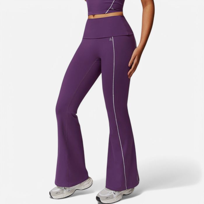 Women's High Waist Flared Leggings with Contrast Seam Detail and Stretch Fabric