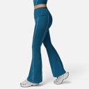 Green XL Women's High Waist Flared Leggings with Contrast Seam Detail and Stretch Fabric
