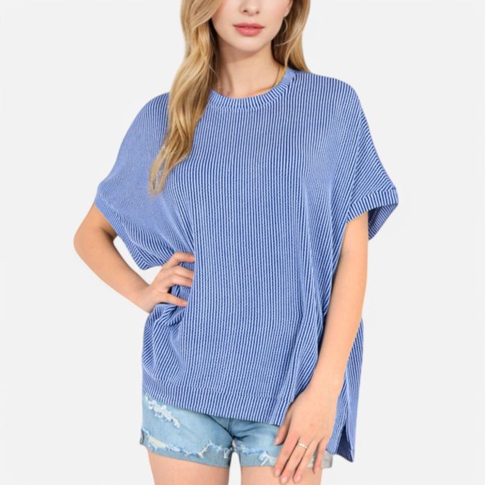 Women's Oversized Knit Pullover Top with Side Slits and Ribbed Texture
