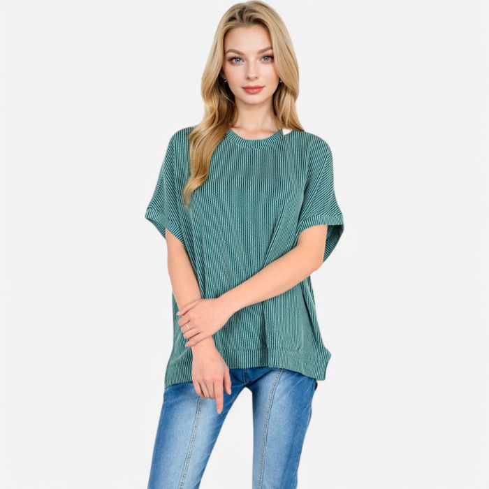 Women's Oversized Knit Pullover Top with Side Slits and Ribbed Texture