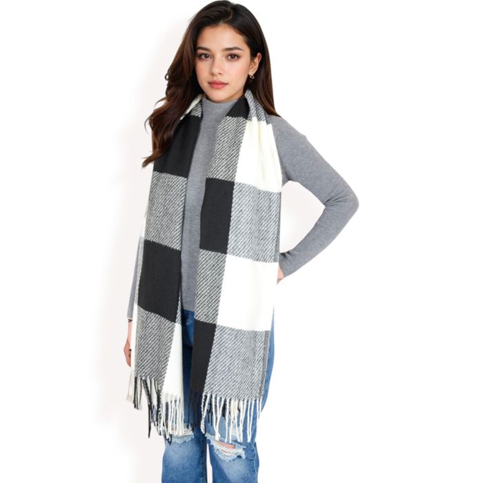 Women's Oversized Plaid Blanket Scarf with Fringe Trim and Soft Textured Fabric