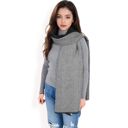  Women's Color Block Knitted Scarf with Gradient Design and Soft Warm Fabric