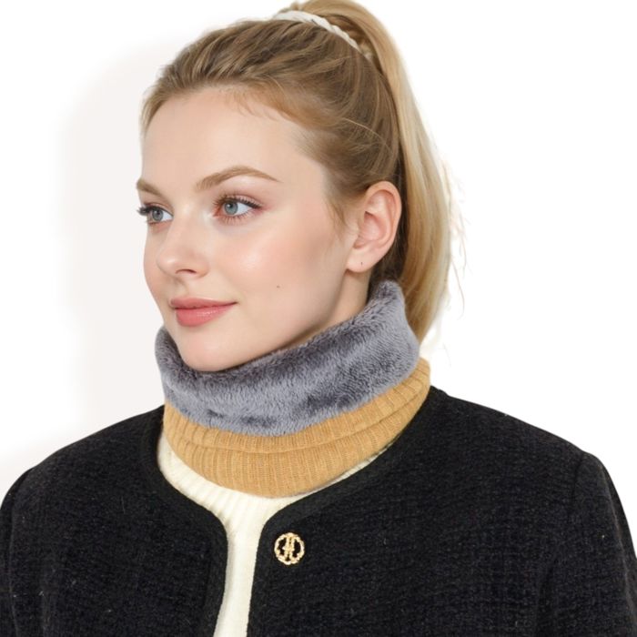 Women's Ribbed Knit Neck Warmer with Fleece Lining for Winter Warmth and Comfort