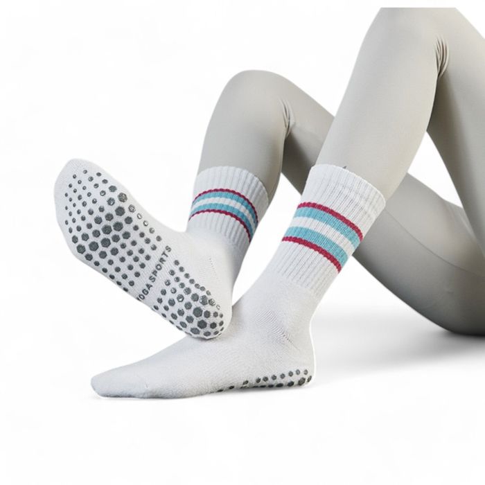 Women's 3-Pack Non-Slip Athletic Crew Socks with Striped Detail and Cushioned Support