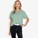Green Medium Women's Short Sleeve Button Down Shirt With Front Pocket And Notched Collar