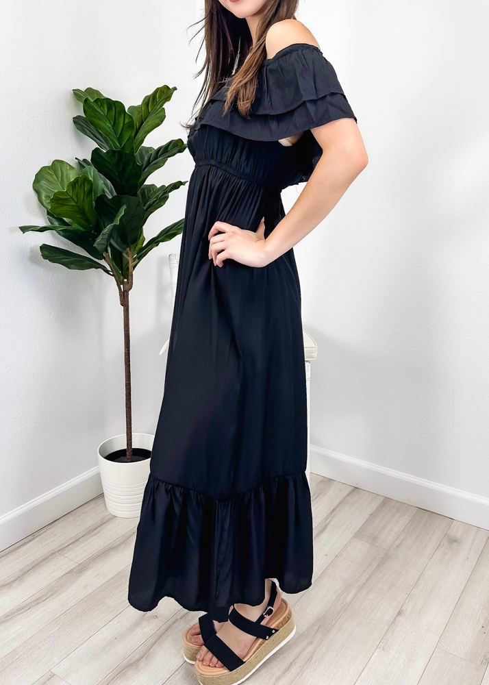 Off-Shoulder Ruffle Maxi Dress with Elastic Waistband