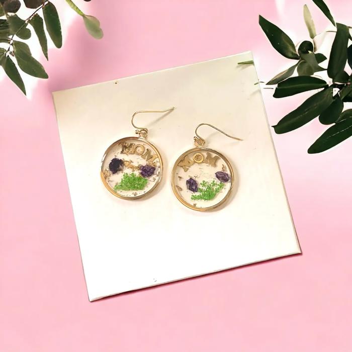 Pressed Flower Resin MOM Gold Earrings - Christmas Gift For Mother