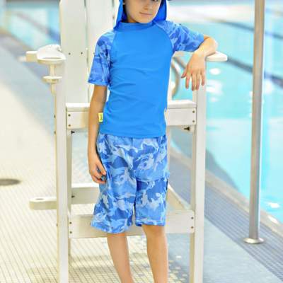 Boys 2 Short Sleeve Rashguards