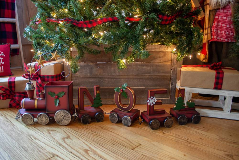 Rustic Farmhouse Reclaimed Wooden Christmas Tree Box Collar