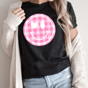 XXL Black Pink Gingham Smiley Face Graphic Tee, Heart Eyes Shirt 