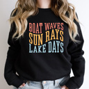 XL Black Boat Waves Sun Rays Lake Days Fleece Sweatshirt, Summer Lake Pull Over, Boat Rides Sweatshirt