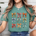 XXL Light Green Autumn Bow Grid Comfort Colors Tee, Fall Colored Coquette Bows Prnted Tee