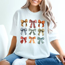 Small White Autumn Bow Grid Comfort Colors Tee, Fall Colored Coquette Bows Prnted Tee