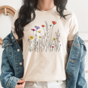 Medium Cream Doodle Wild Flowers Graphic Tee, Spring Time Floral Shirt, Summer Tee 