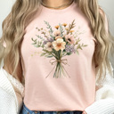 XL Peach Vintage Flower Boquete Graphic Tee, Retro Floral Shirt, Spring Flowers Tee