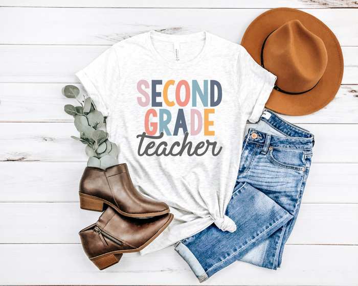 Modern Teacher Graphic Tee, Cute Teacher Shirt, Teacher Grade Shirt, Back to School Shirt, Teacher Appreciation Gift, Hello Teacher Shirt