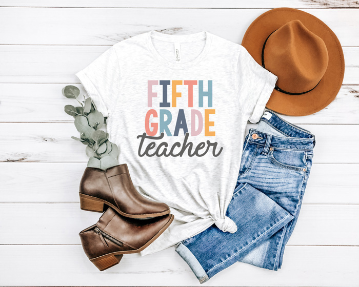 Modern Teacher Graphic Tee, Cute Teacher Shirt, Teacher Grade Shirt, Back to School Shirt, Teacher Appreciation Gift, Hello Teacher Shirt